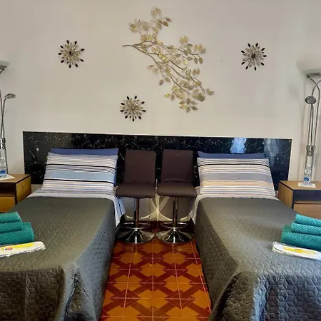 Cristina's House Гостевой дом 3*
